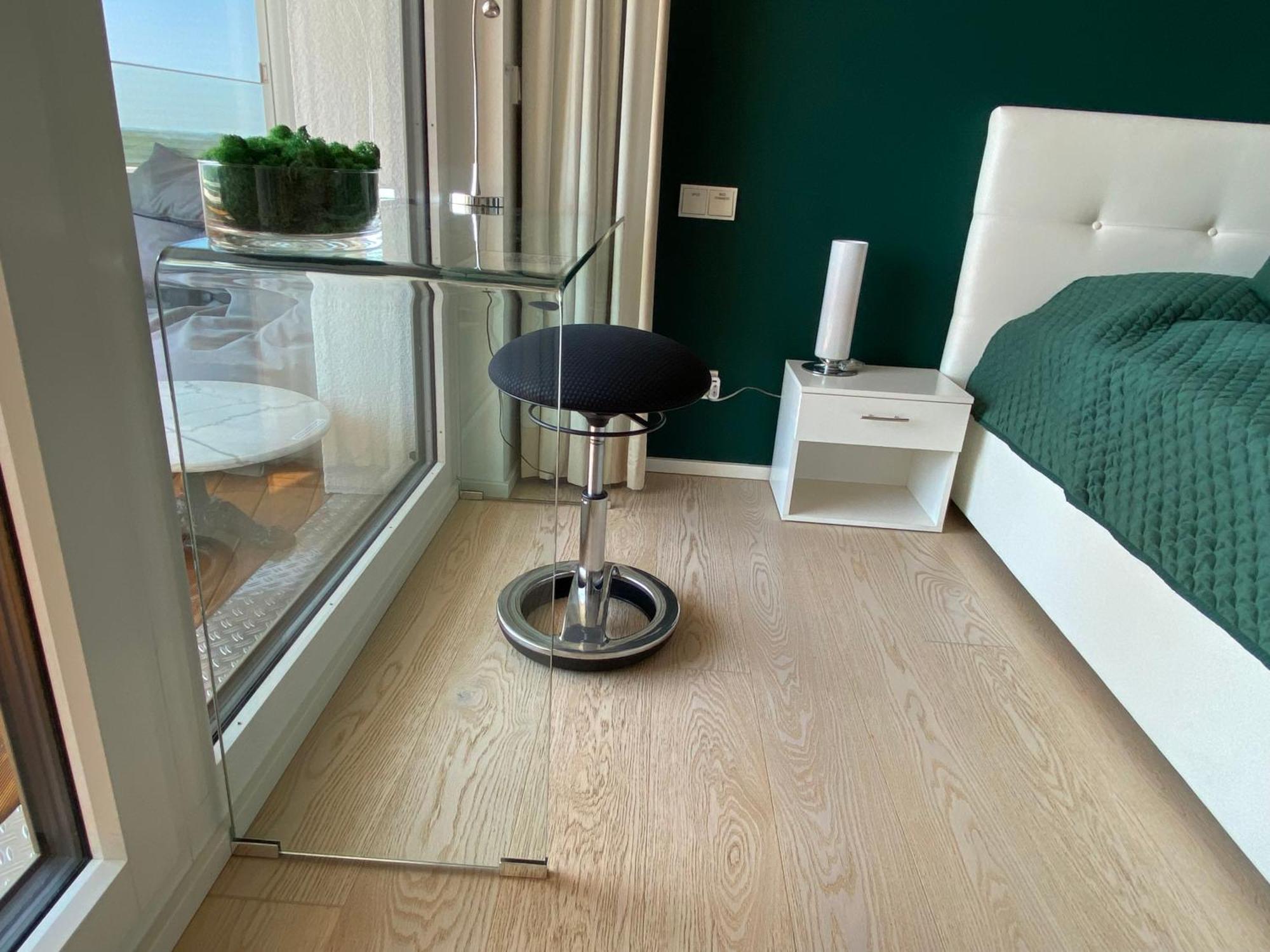 Alpen-Panorama Suite - Einzigartige Privatsuite Hoch Ueber Muenchen, 12Tes Og, Alpenblick, Loggia, Whirlpool, 15 Minuten Zum Zentrum, Ruhe Und Erholung In Der Stadt Muenchen Fuer Privat Und Geschaeftlich Reisende Eksteriør billede