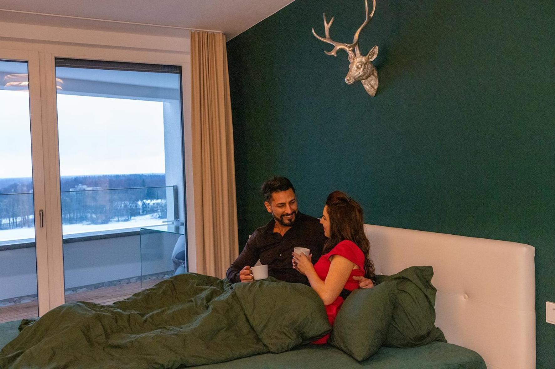 Alpen-Panorama Suite - Einzigartige Privatsuite Hoch Ueber Muenchen, 12Tes Og, Alpenblick, Loggia, Whirlpool, 15 Minuten Zum Zentrum, Ruhe Und Erholung In Der Stadt Muenchen Fuer Privat Und Geschaeftlich Reisende Eksteriør billede